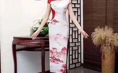 脱了全部的衣服亲嘴